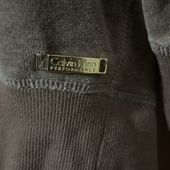 Womens L Brown Calvin Klein Quick Dry Performance Sweatshirt - Picture 3 of 7